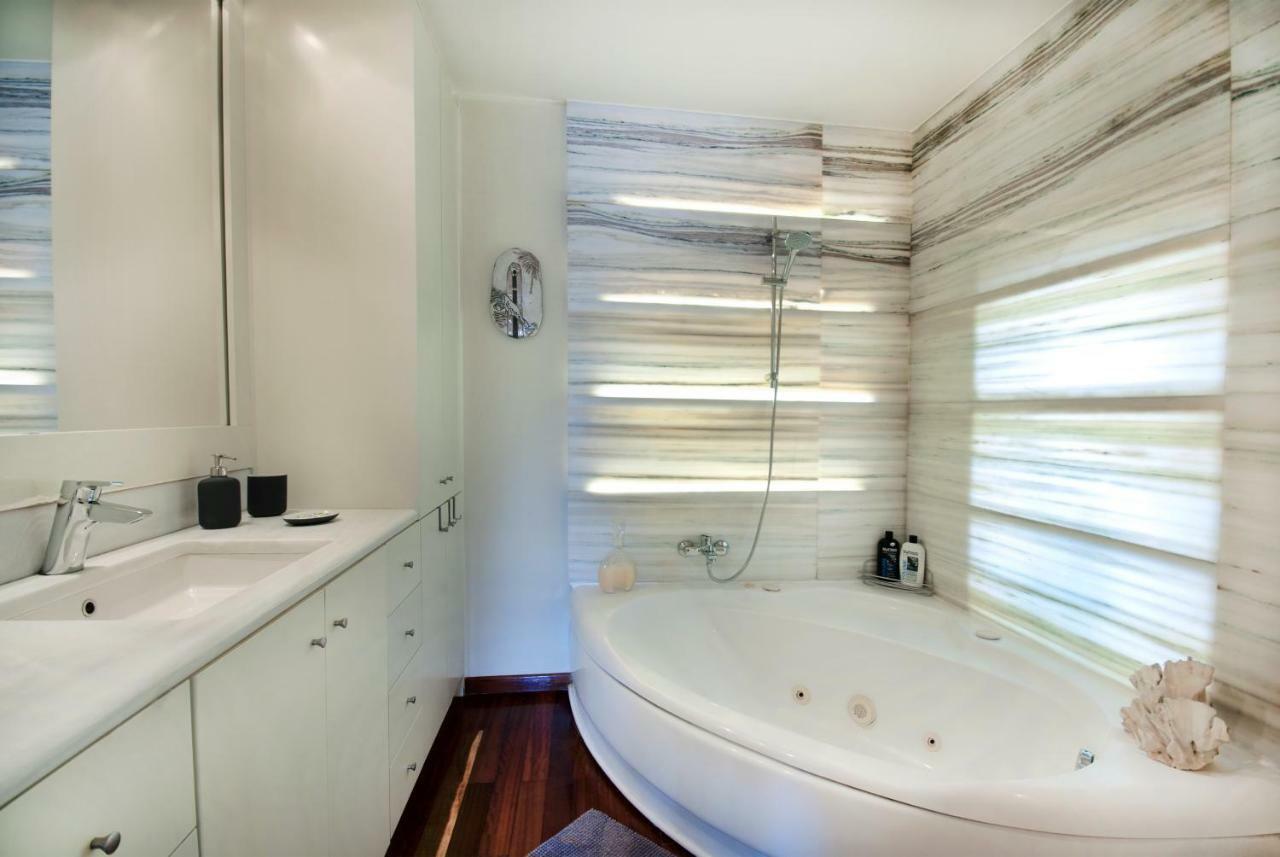 Athens Lycabettus Hill Penthouse, Private Roof Garden & Pool Apartment Luaran gambar